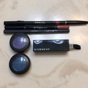 Mac, Chanel, Givenchy & Stila make up.